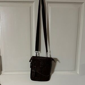 Men’s Aligator head leather messenger shoulder bag waist purse brown.